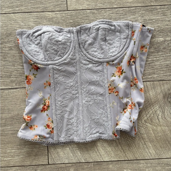 2/$40 We Wore What Vintage Rose Corset - Picture 2 of 4